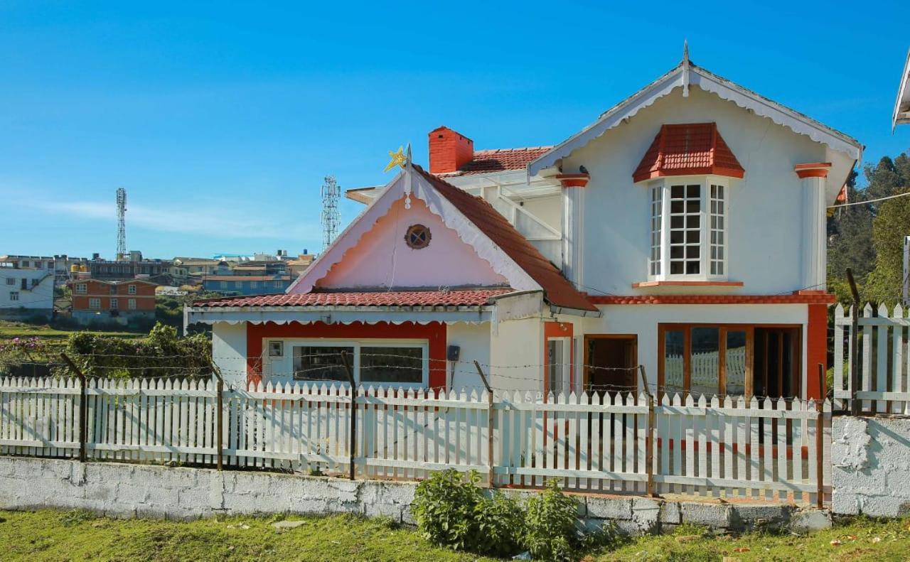 Pine View Stay Ooty Dış mekan fotoğraf